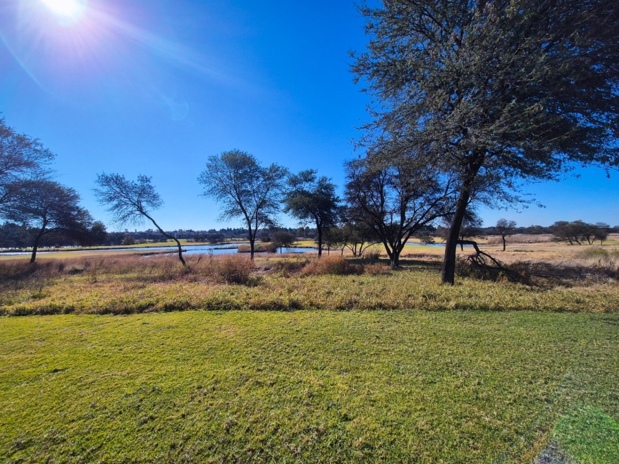 4 Bedroom Property for Sale in Heron Banks Golf Estate Free State